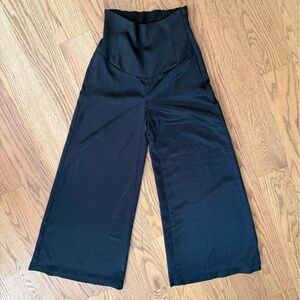 Black Marlene Dietrich style pants, Super-Wide-Leg Pants, old Hollywood style